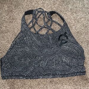 Lululemon Free To Be High Neck Bra Peloton sz8